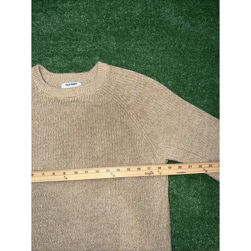 Old Navy Men's Beige Crewneck Knit Sweater Size Small‎ Oatmeal